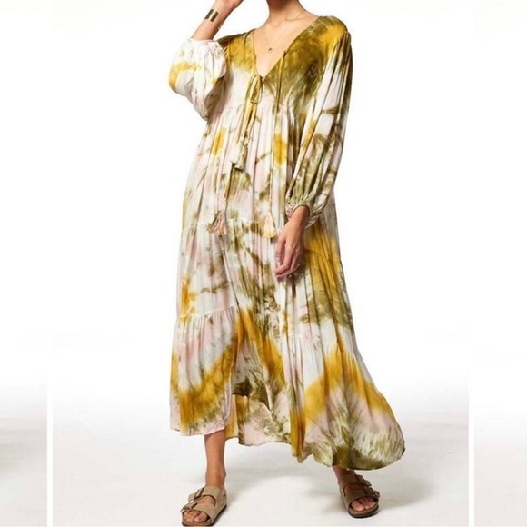 Young Fabulous & Broke Dawn Tie-Dye Flowy Maxi Dress Medium - Picture 4 of 6